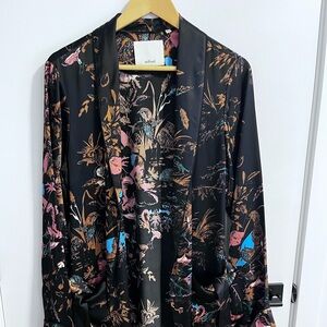 Aritzia Wilfred Pilier Jacket 100% silk